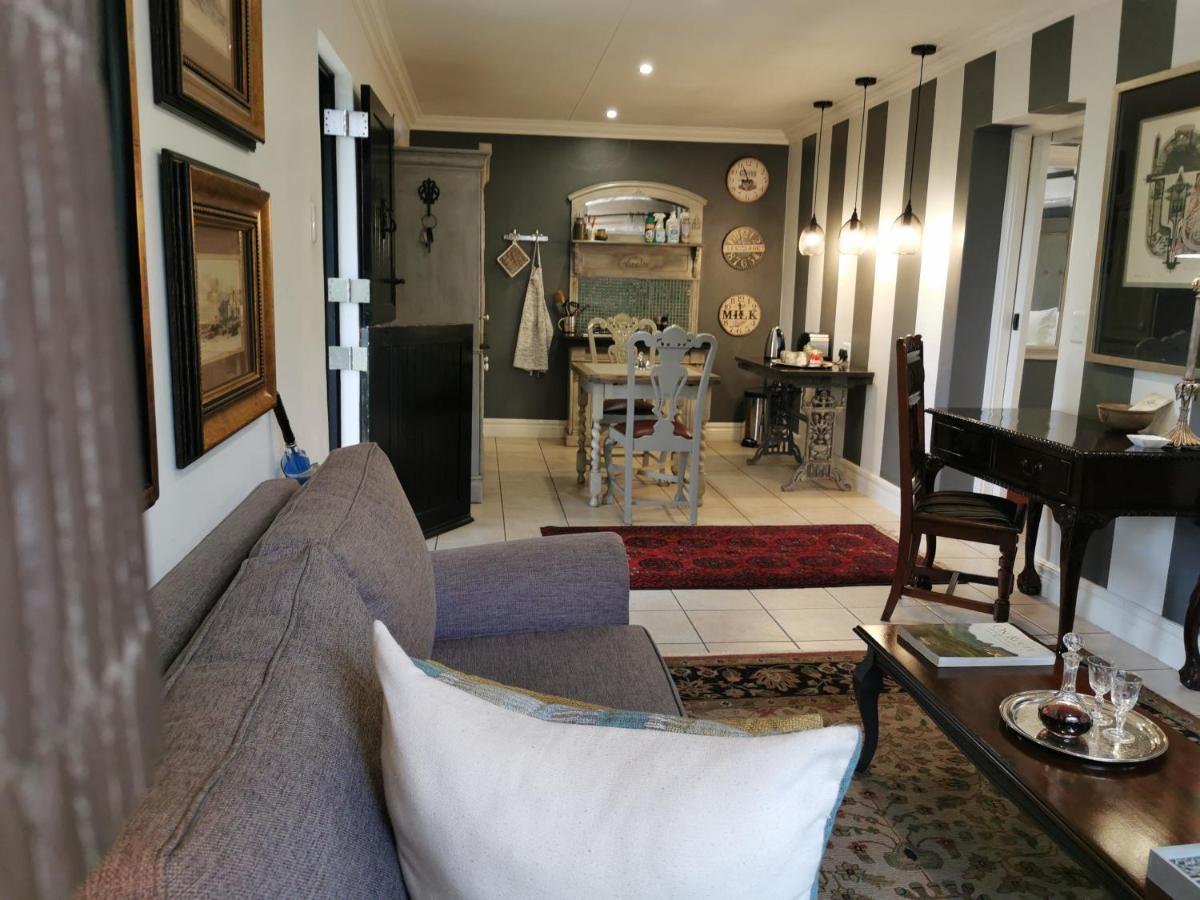 At 98 On Lynburn Guest House Претория Екстериор снимка