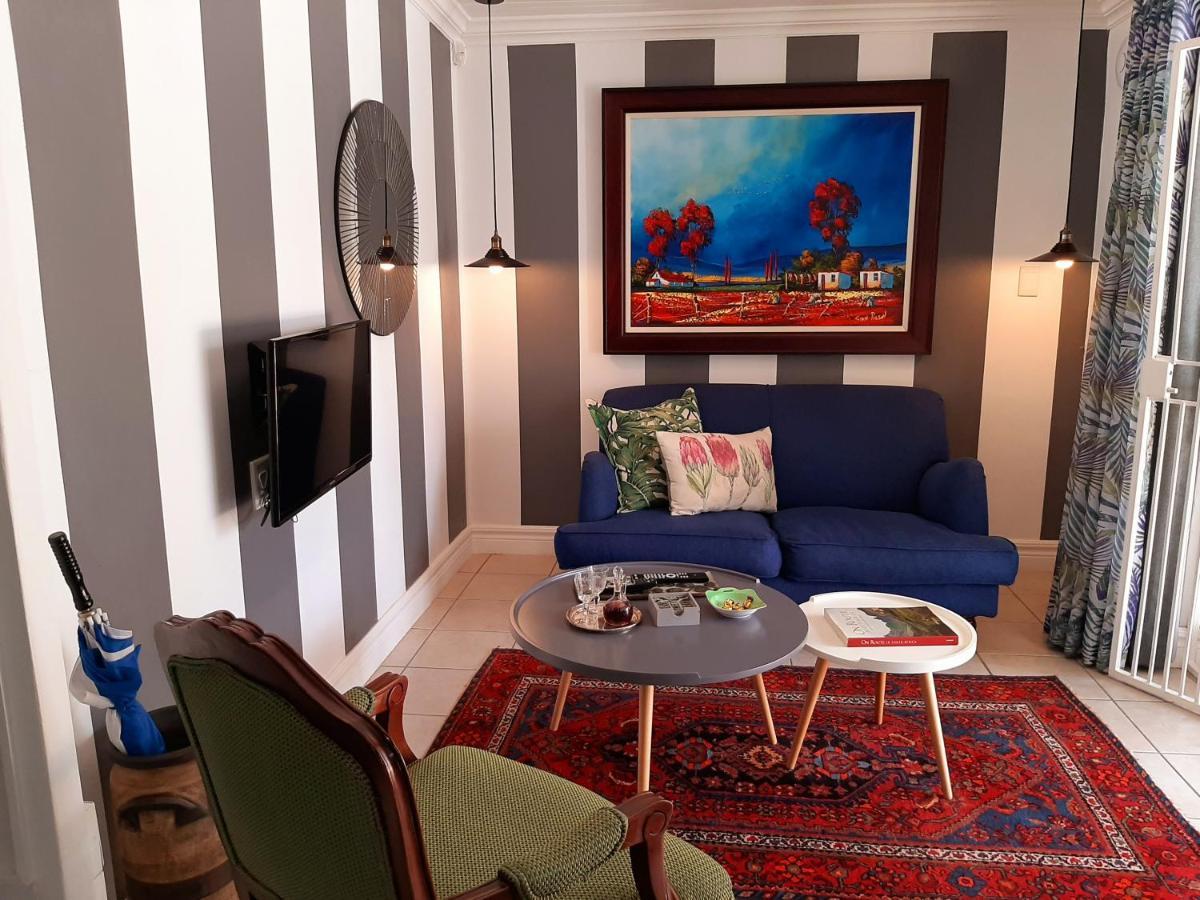 At 98 On Lynburn Guest House Претория Екстериор снимка