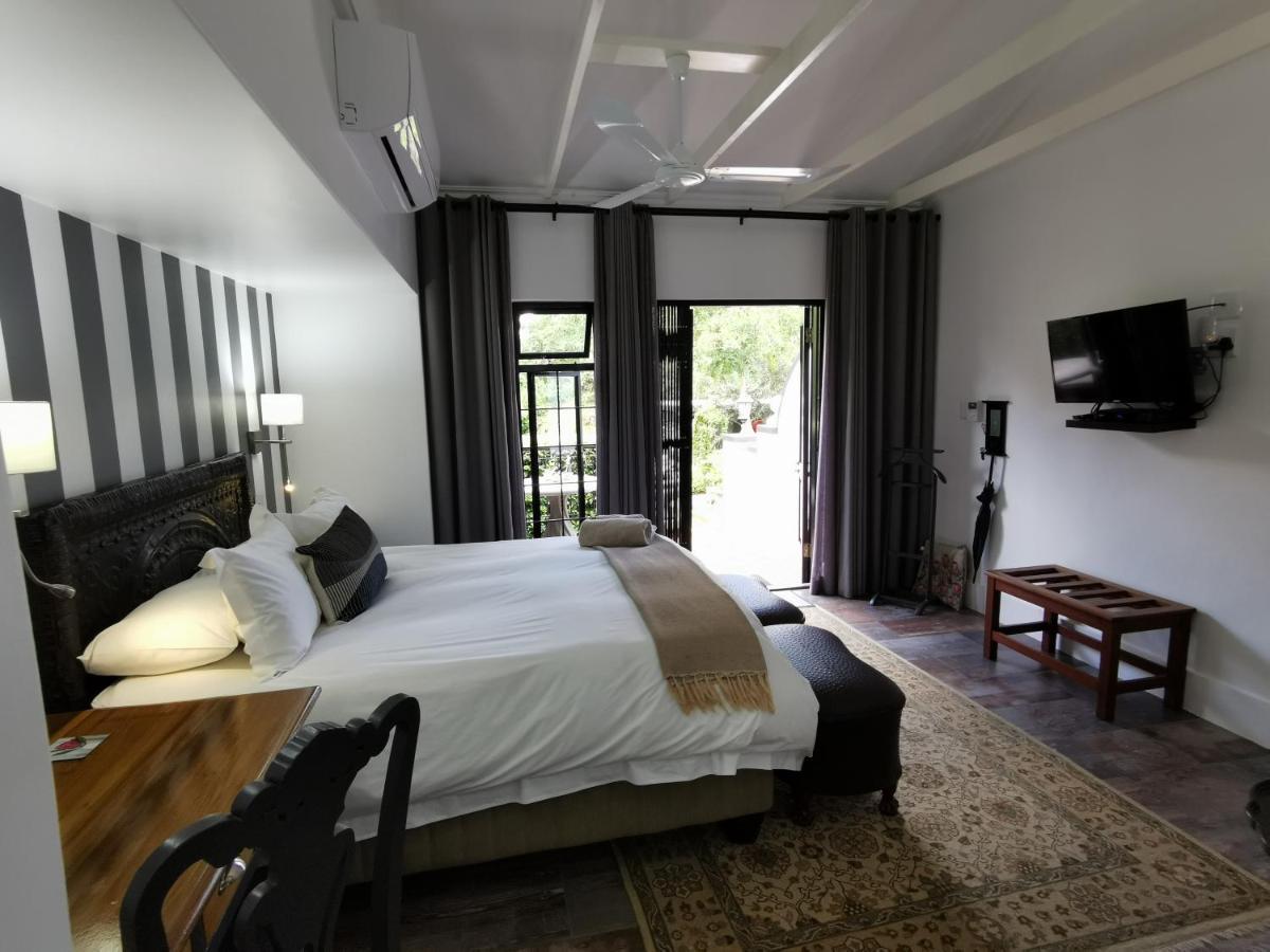 At 98 On Lynburn Guest House Претория Екстериор снимка